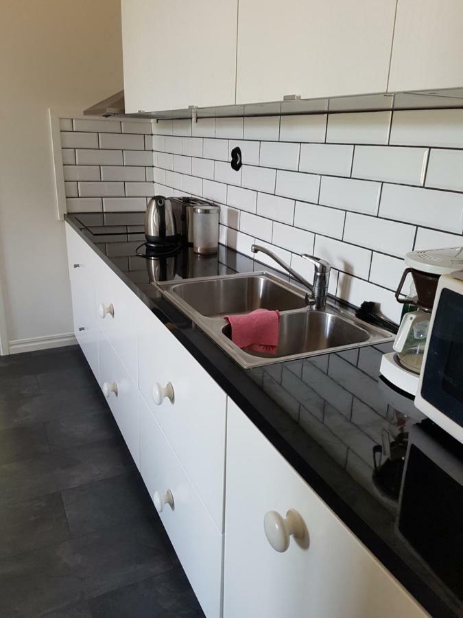Finja Horlinge Guesthouse מראה חיצוני תמונה